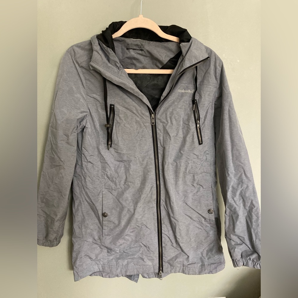 Avalanche rain coat